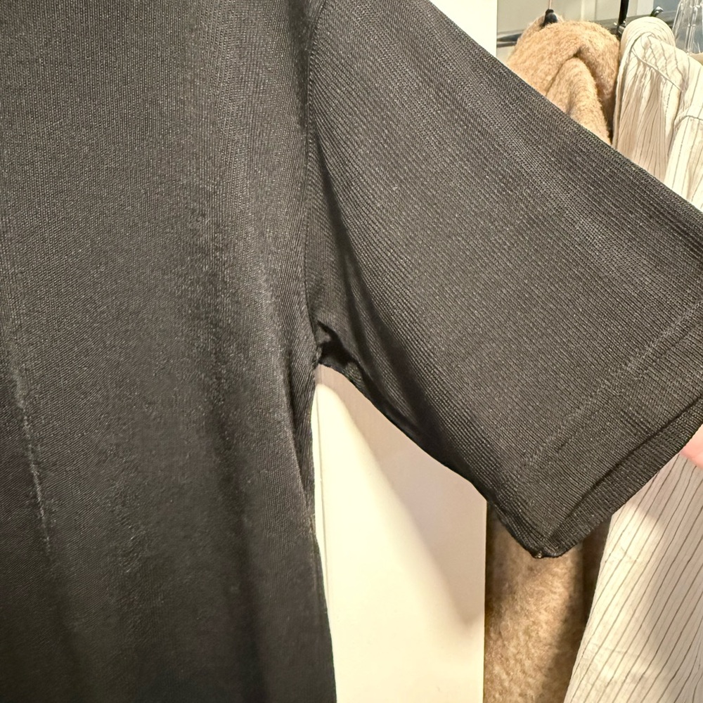 PAVO by Lastrada | Men's Black Ribbed Textured Knit Tee - L (16/18) - Picture 9 of 11
